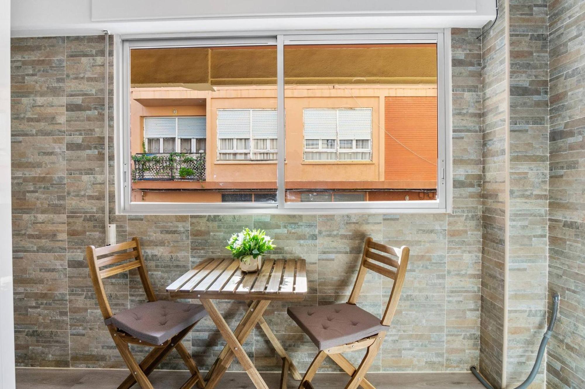 Noche By The Sea Apartment Torrevieja Bagian luar foto